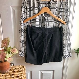 Silence+Noise Black Satin Skirt Pleated Detail 10